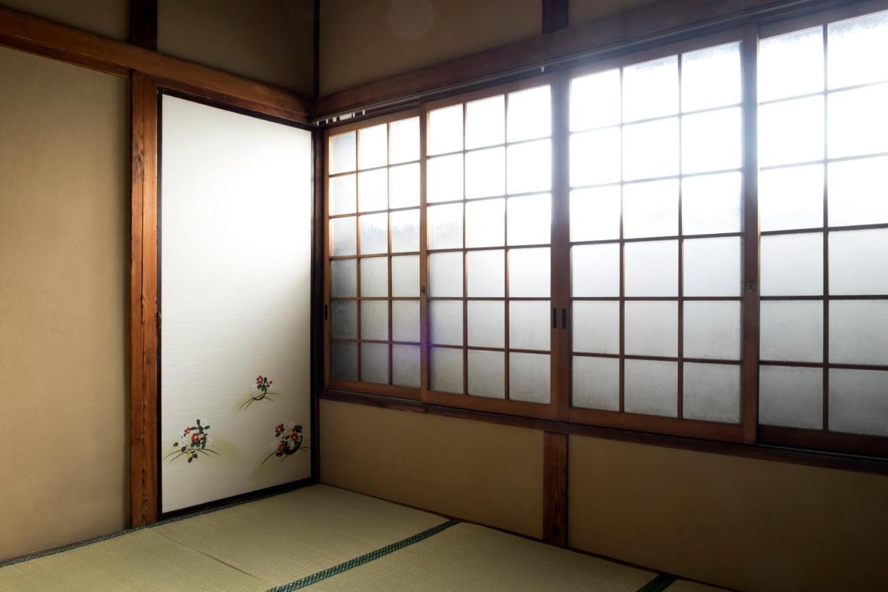 Hinode Ryokan Odawara Zimmer foto